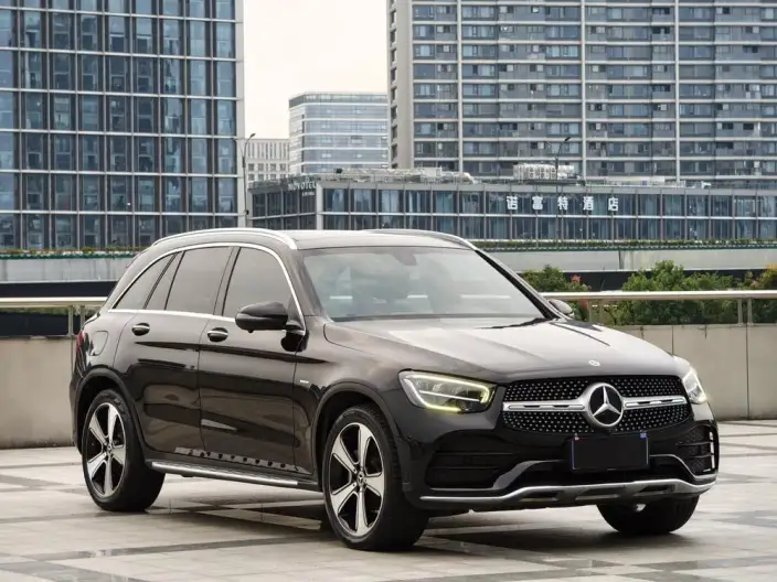 Mercedes-Benz GLC 2022 Model Facelift GLC 300 L 4MATIC Dynamic Model Collector Edition – фото 3