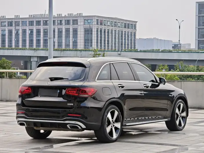 Mercedes-Benz GLC 2022 Model Facelift GLC 300 L 4MATIC Dynamic Model Collector Edition – фото 6