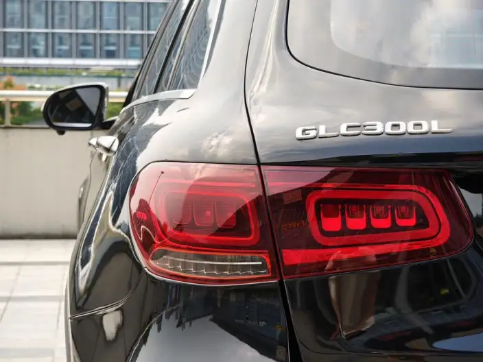 Mercedes-Benz GLC 2022 Model Facelift GLC 300 L 4MATIC Dynamic Model Collector Edition – фото 10