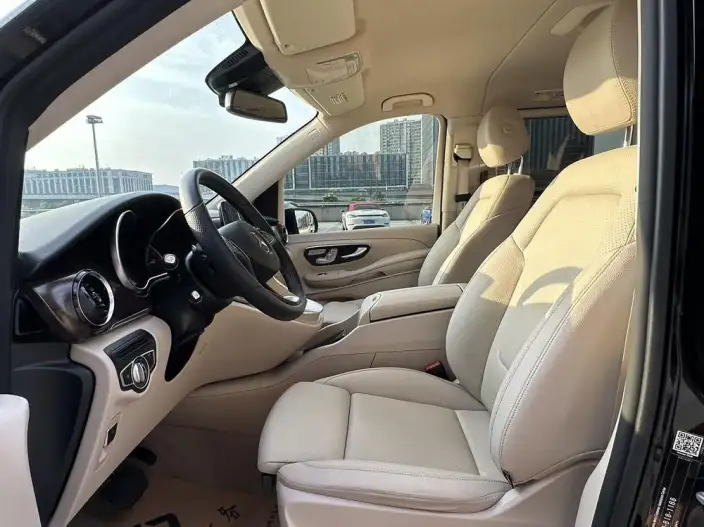 Mercedes-Benz V-Class 2022 Model V 260 Pilot Edition – фото 9