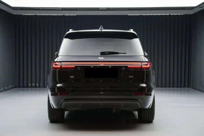 Li Auto ONE 2020 Model Extended Range 6 seat Edition – фото 6