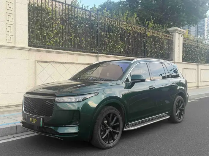 Li Auto ONE 2021 Model Extended Range 6 seat Edition – фото 1