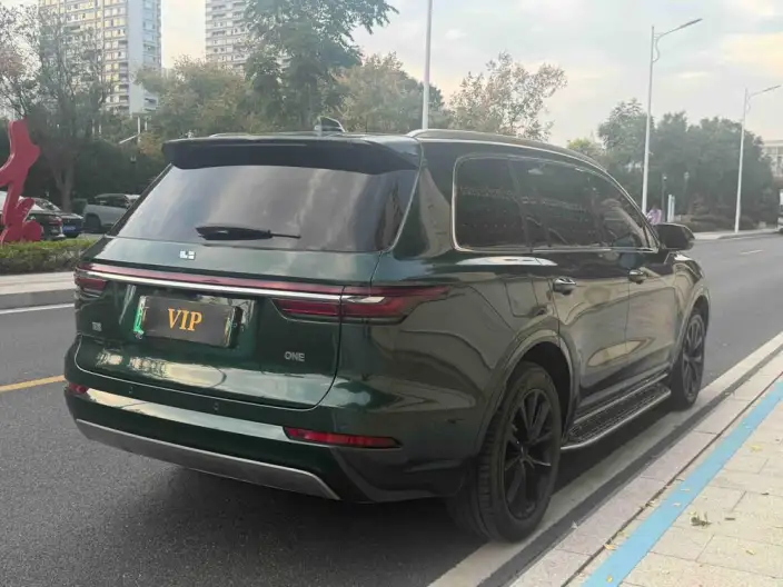 Li Auto ONE 2021 Model Extended Range 6 seat Edition – фото 5
