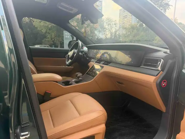 Li Auto ONE 2021 Model Extended Range 6 seat Edition – фото 6