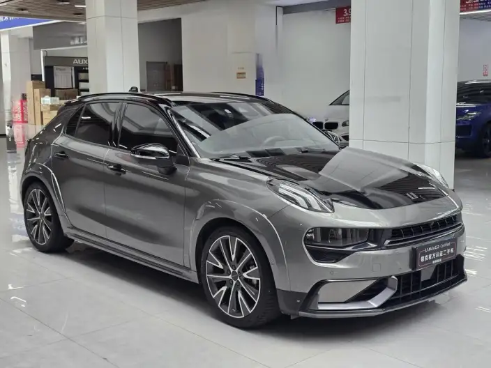 Lynk & Co 02 Hatchback 2022 Model 2.0TD Hatchback Pro