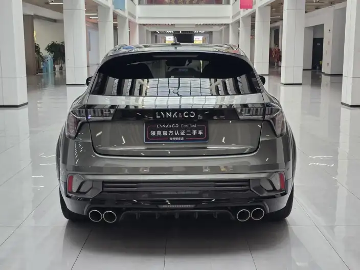 Lynk & Co 02 Hatchback 2022 Model 2.0TD Hatchback Pro – фото 5
