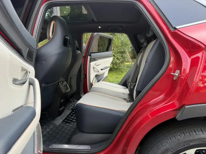 BYD Song PLUS DM 2024 Model DM-i Honor Edition 150KM Flagship PLUS – фото 10