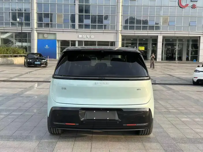 ZEEKR MIX 2025 Model 76kWh Smart Driving Edition – фото 5