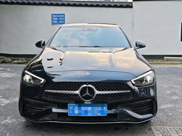 Mercedes-Benz C-Class 2026 Model C 260 L Sports sedan – фото 2