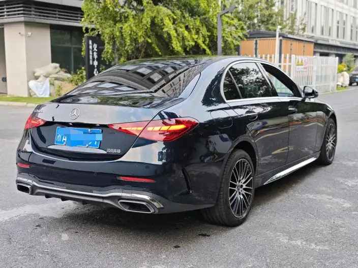 Mercedes-Benz C-Class 2026 Model C 260 L Sports sedan – фото 5