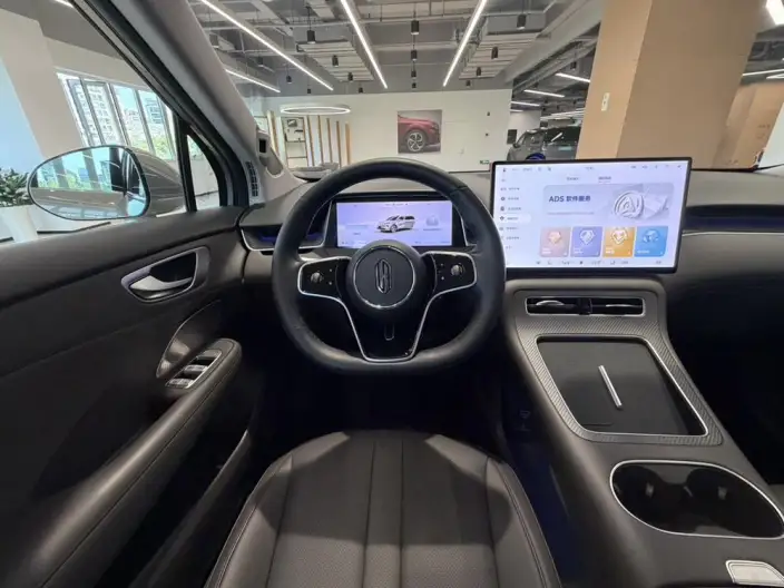Sangyuan H5 2025 Model EV Pro – фото 9