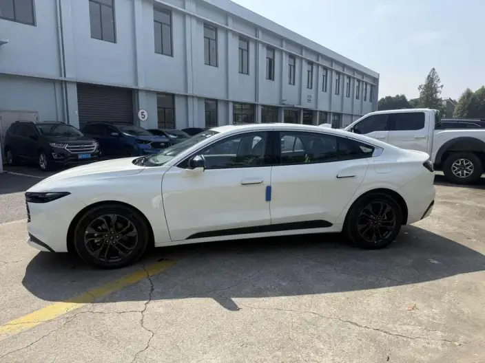Ford Mondeo 2026 Model 1.5T EcoBoost Luxury Model