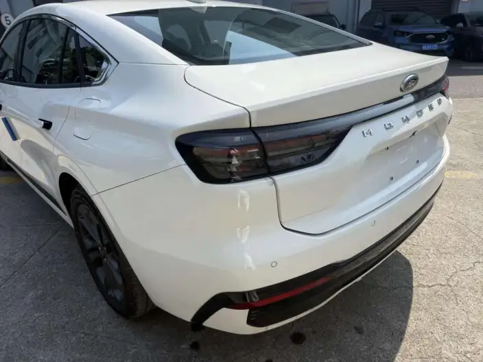 Ford Mondeo 2026 Model 1.5T EcoBoost Luxury Model – фото 8