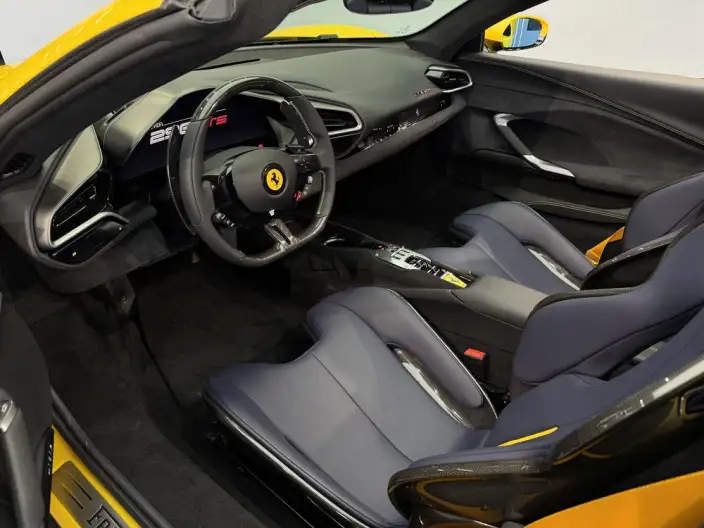 Ferrari 296 2022 Model 3.0T V6 GTS – фото 6