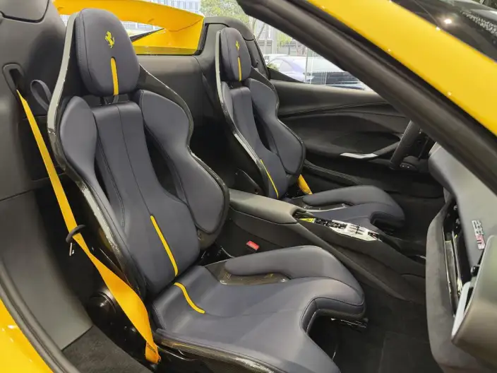 Ferrari 296 2022 Model 3.0T V6 GTS – фото 8