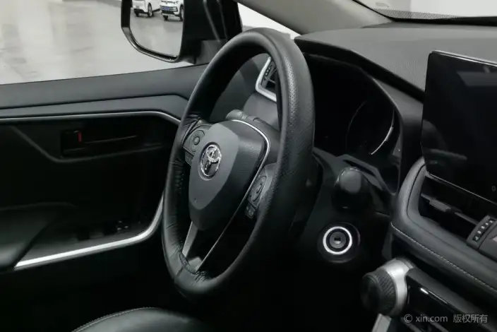 Toyota RAV4 2023 Model 2.0L CVT 2WD Urban Edition – фото 10