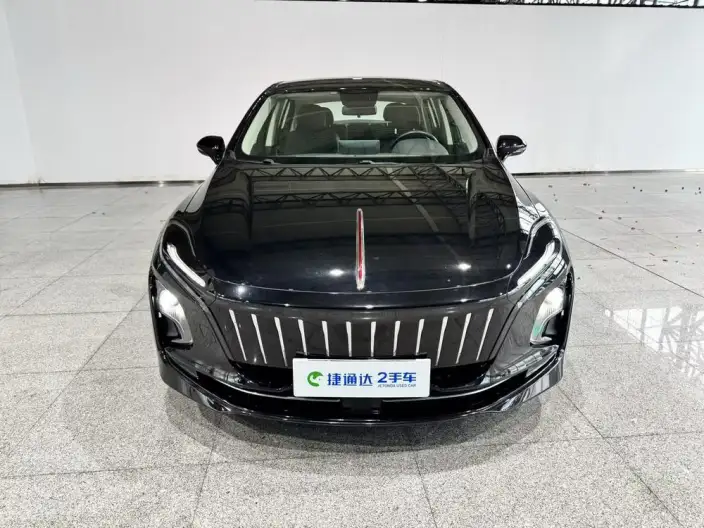 Hongqi E-QM5 2023 Model 560KM PLUS Edition 140kW