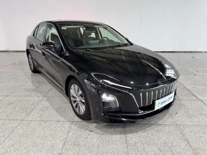 Hongqi E-QM5 2023 Model 560KM PLUS Edition 140kW