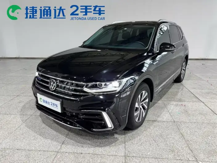 Volkswagen Tiguan L PHEV 2023 Model 430PHEV Plug-in hybrid Premium Edition – фото 1