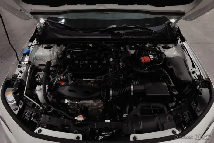 Honda Civic 2022 Model 240TURBO CVT Dynamic Edition – фото 5