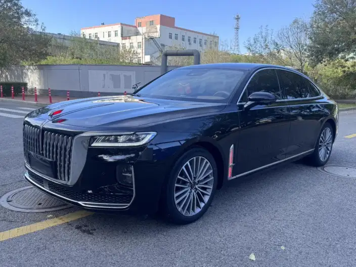 HONGQI H9 2020 Model Facelift 2.0T Flag Enjoy Edition