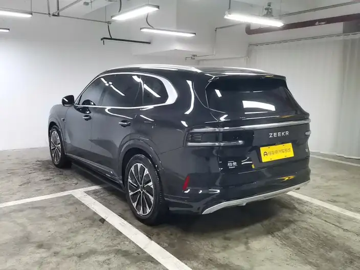 ZEEKR 8X 2026 Model 70kWh Ultra – фото 5