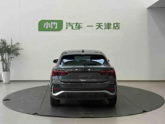AUDI Q3 Sportback 2022 Model 35 TFSI Enterprising Model – фото 6