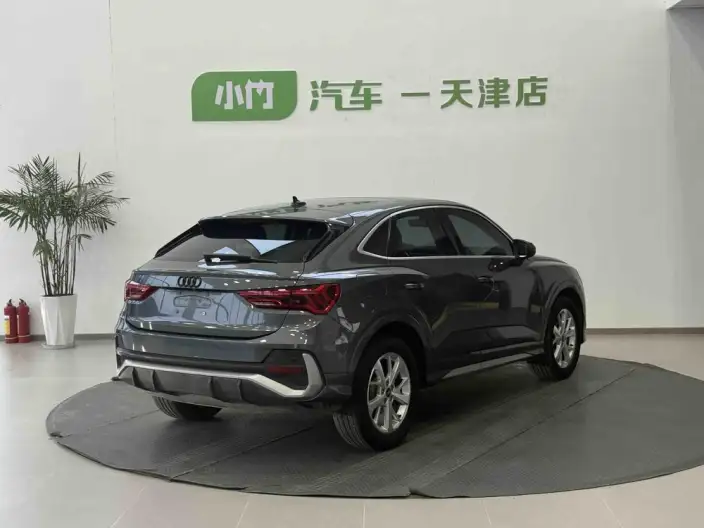 AUDI Q3 Sportback 2022 Model 35 TFSI Enterprising Model – фото 7