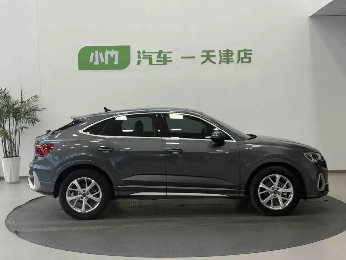 AUDI Q3 Sportback 2022 Model 35 TFSI Enterprising Model – фото 8