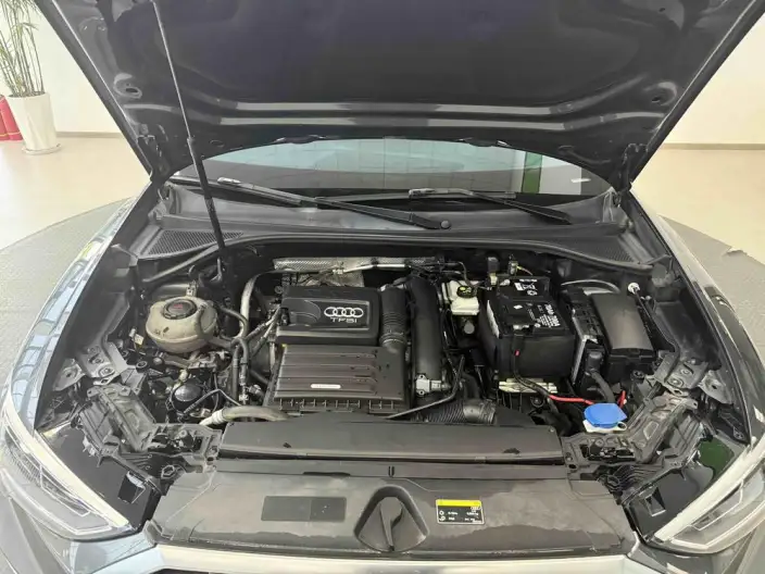 AUDI Q3 Sportback 2022 Model 35 TFSI Enterprising Model – фото 9