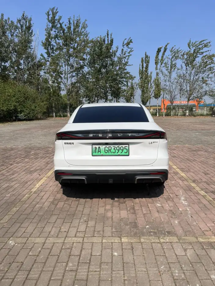 Geely Galaxy L6 2025 Model 1.5 EM-i DHT 60KM Voyage Edition – фото 5