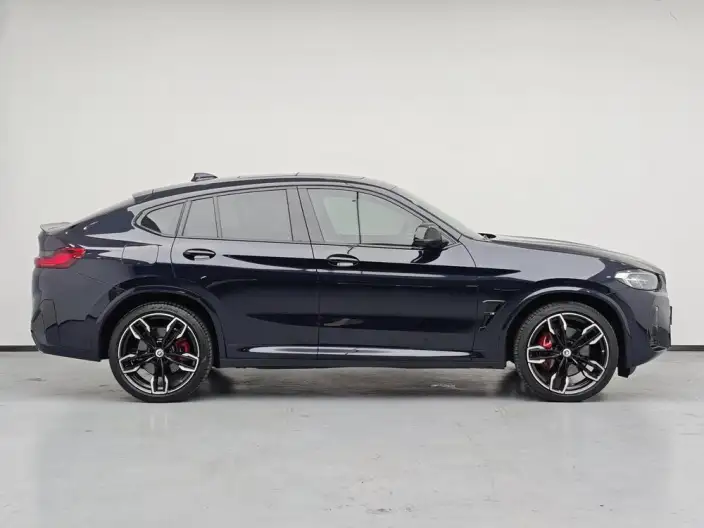 BMW X4 2022 Model M40i – фото 8