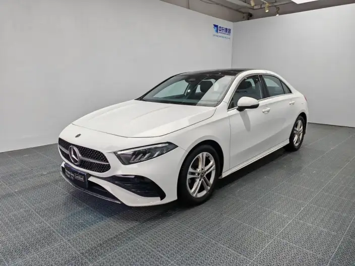 Mercedes-Benz A-class 2023 Model A 180 L Sports sedan – фото 1