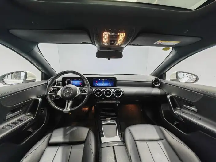 Mercedes-Benz A-class 2023 Model A 180 L Sports sedan – фото 10