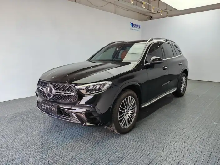 Mercedes-Benz GLC 2024 Model Facelift GLC 300 L 4MATIC Dynamic Model 5 seat – фото 1