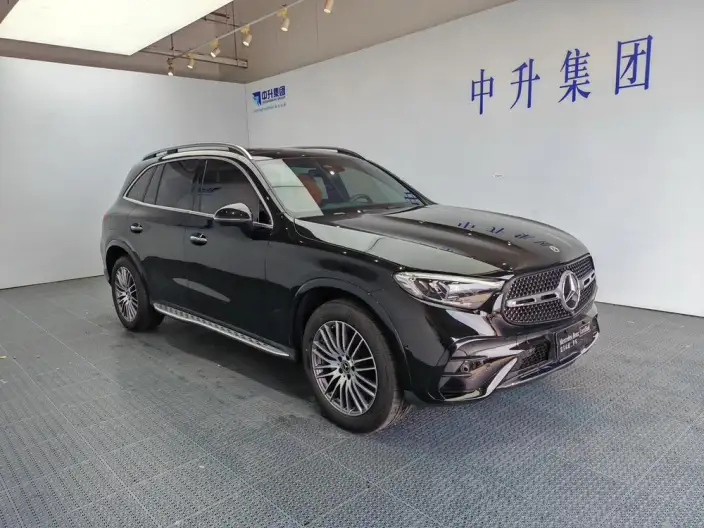 Mercedes-Benz GLC 2024 Model Facelift GLC 300 L 4MATIC Dynamic Model 5 seat – фото 3