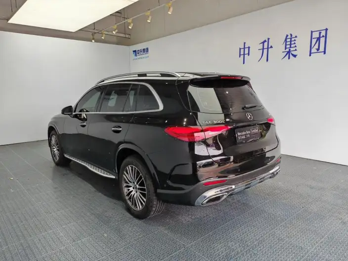 Mercedes-Benz GLC 2024 Model Facelift GLC 300 L 4MATIC Dynamic Model 5 seat – фото 5