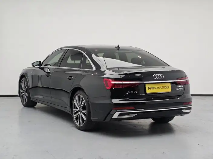 Audi A6L 2024 Model 55 TFSI quattro Exclusive Dynamic Model – фото 5