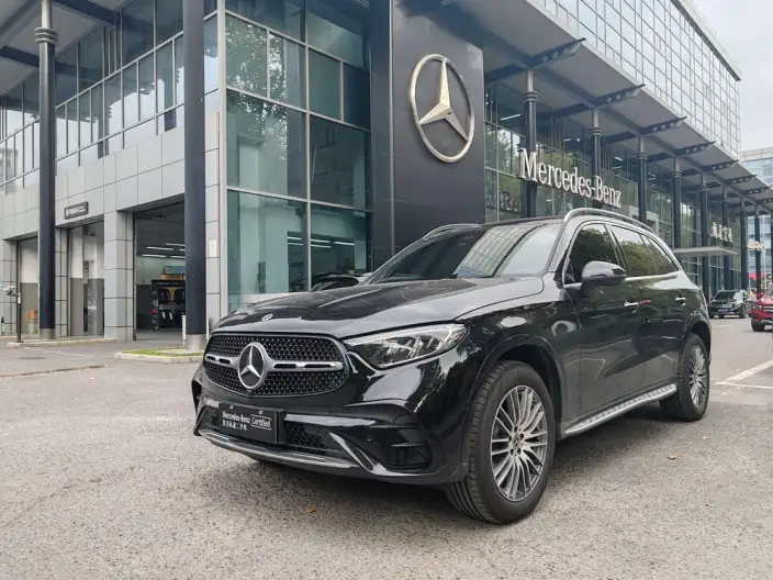 Mercedes-Benz GLC 2025 Model Facelift GLC 300 L 4MATIC Dynamic Model 5 seat – фото 1