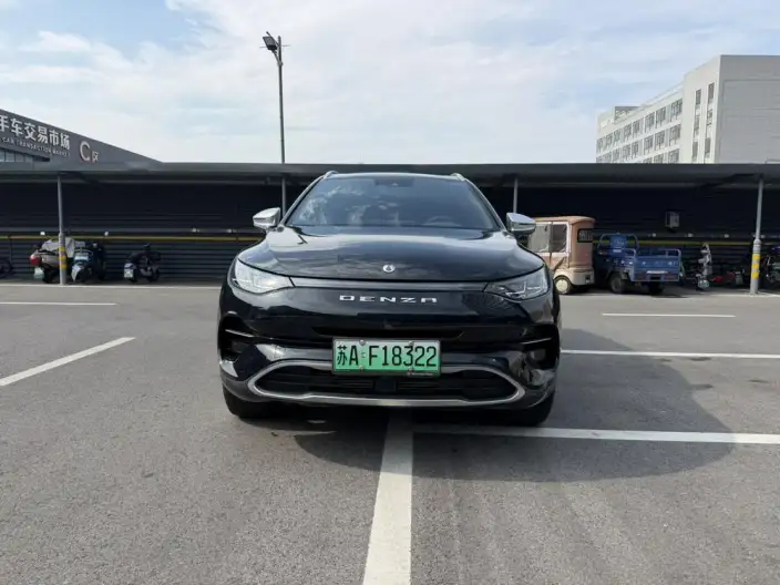 Denza X PHEV 2020 Model 2.0T Ultimate Edition