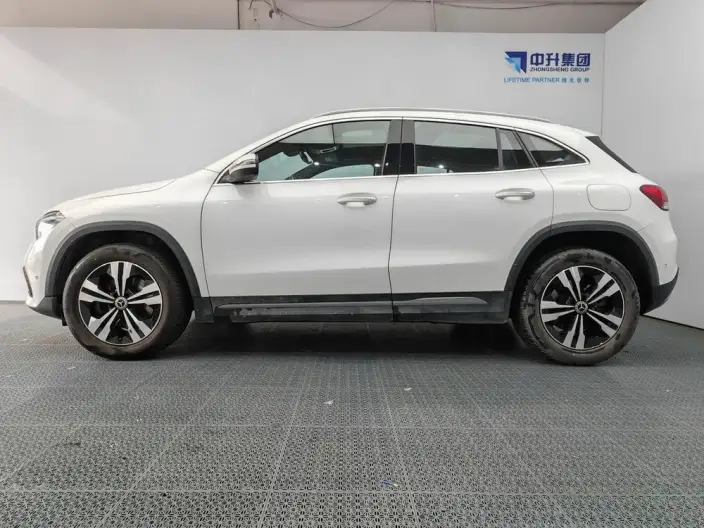 Mercedes-Benz GLA 2023 Model GLA 220 – фото 4