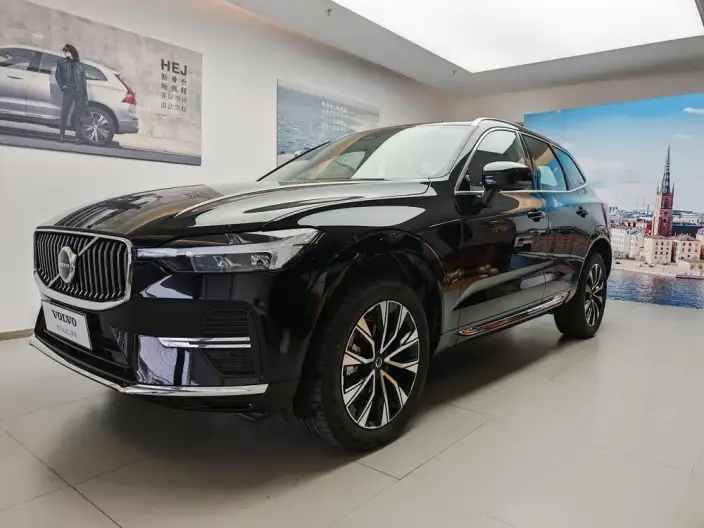 Volvo XC60 2025 Model B5 4WD Smart Range Deluxe Edition