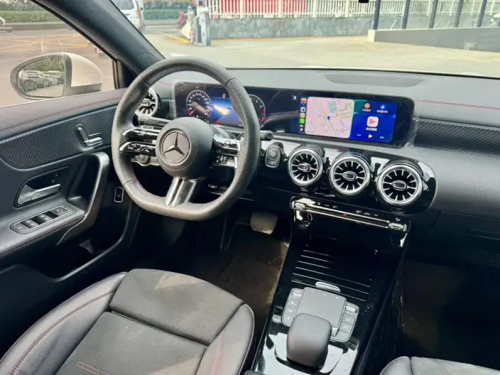Mercedes-Benz A-class 2024 Model Facelift A 200 L Fashion Edition – фото 7