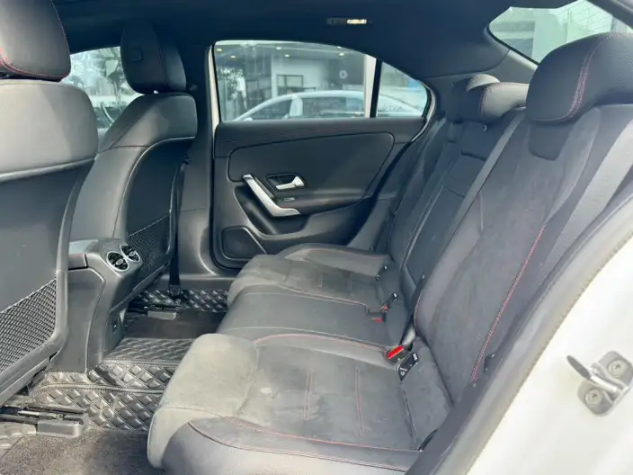 Mercedes-Benz A-class 2024 Model Facelift A 200 L Fashion Edition – фото 9