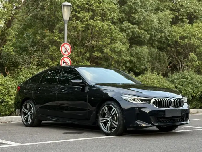 BMW 6 Series GT 2022 Model 630i M Sports Set – фото 3