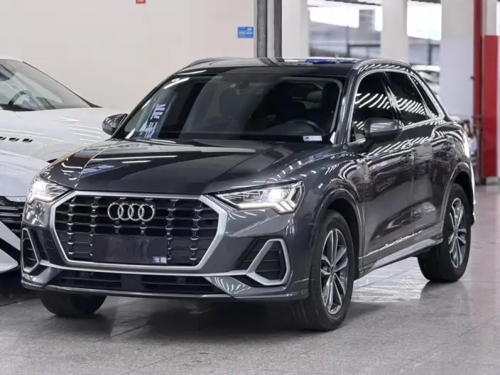 AUDI Q3 2023 Model 35 TFSI Enterprising Dynamic Model – фото 1