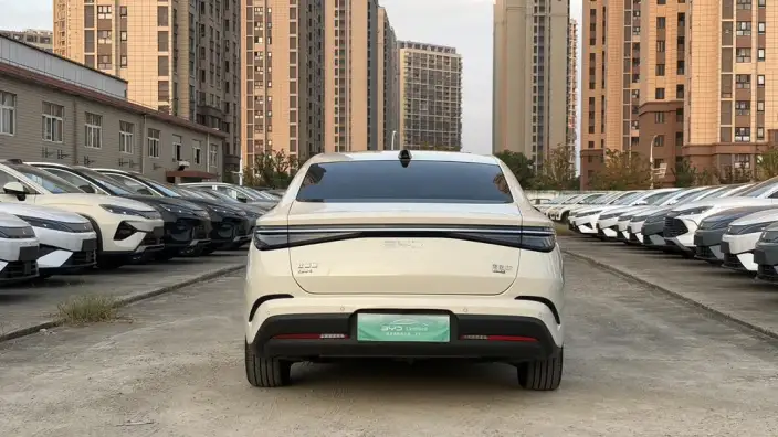 BYD Seal 07DM 2026 Model DM-i 230KM Flagship Model – фото 6