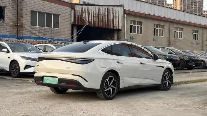 BYD Seal 07DM 2026 Model DM-i 230KM Flagship Model – фото 7