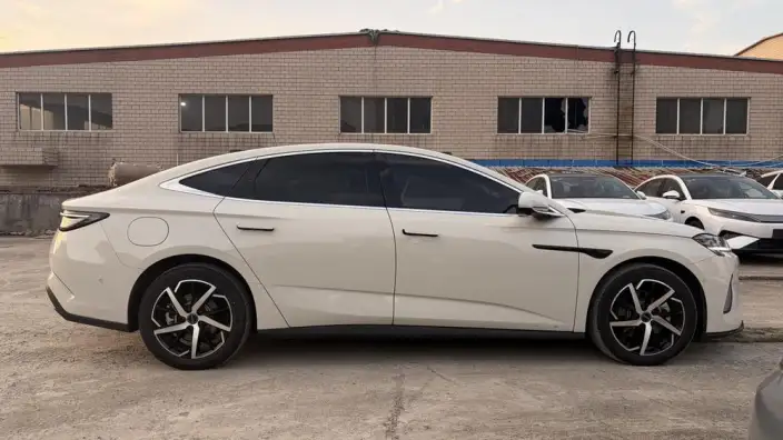 BYD Seal 07DM 2026 Model DM-i 230KM Flagship Model – фото 8