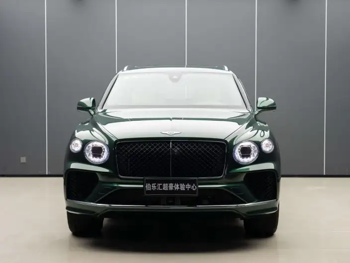 Bentayga 2025 Model 4.0T V8 Long wheelbase Edition
